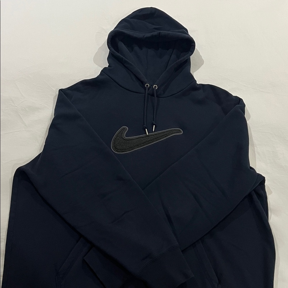 Nike Midnight Blue Pullover Hoodie
Excellent condition 
Size XL